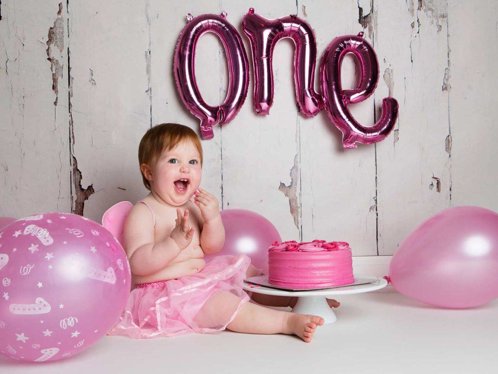 Cake Smash Photography in Cambridge