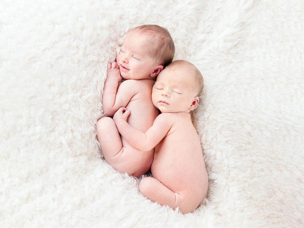 newborn twins photographer in Cambridge